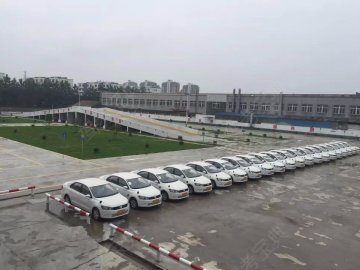 银龙驾校