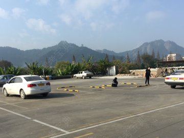 育鼎驾校
