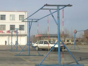 公安汽校.