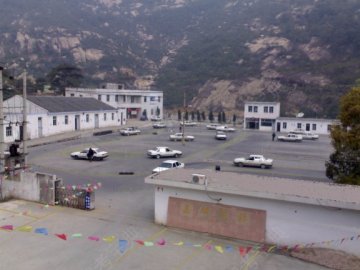 嘉鳞驾校