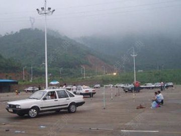 天一驾校