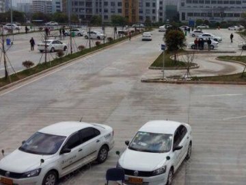 恒风驾校