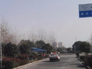 潜山驾校