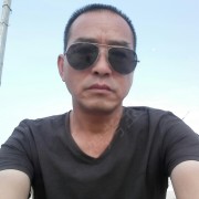 李勇