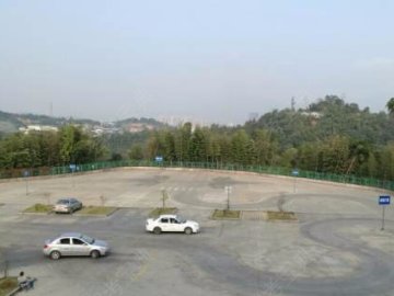 学院驾校