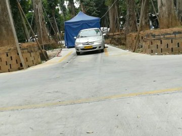致胜达驾校