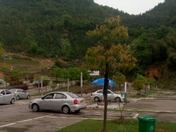 路路通驾校.