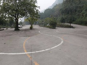天鸿驾校