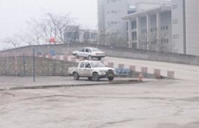 海峰驾校