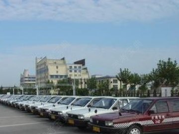 德城驾校