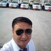 张磊