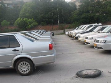 红新驾校