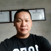 管毕超