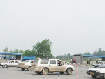阳光驾校