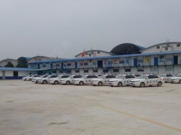 东湖驾校