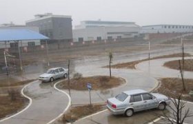 云集驾校