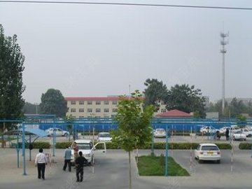 劳兴驾校