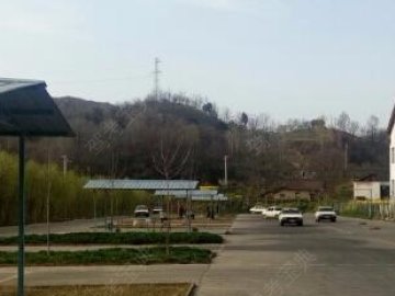 天鸿驾校.