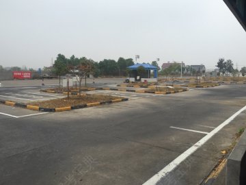 金鹏驾校.