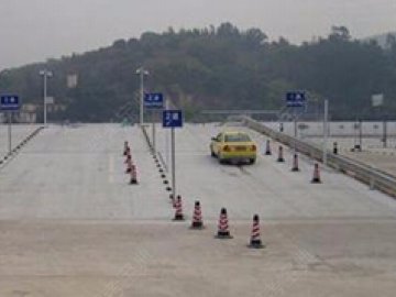 裕丰驾校