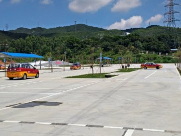 东富驾校
