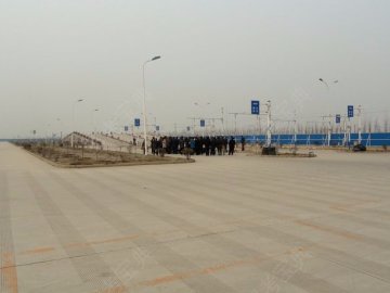 交通技校