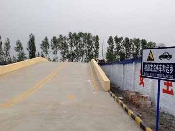 华惠驾校