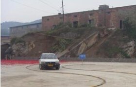 辉越驾校