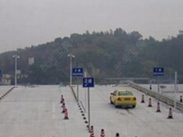 金城驾校