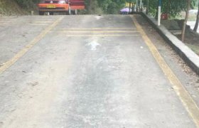 明芬驾校