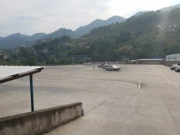 首飞驾校