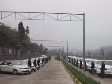 雄风驾校