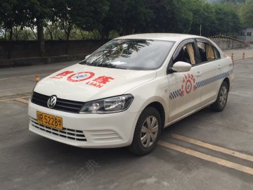 嘉陵驾校