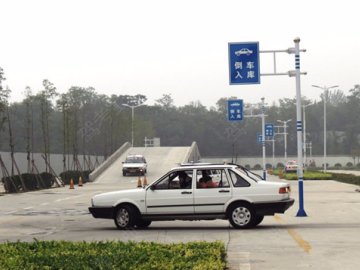 交通驾校