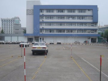 交通驾校