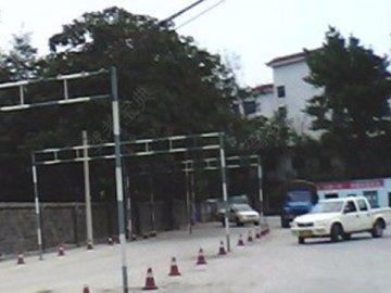 宝龙驾校