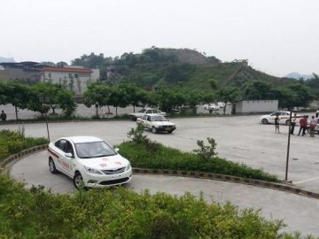 泰承驾校.