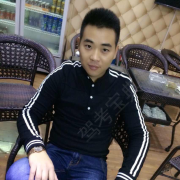 诸葛伟