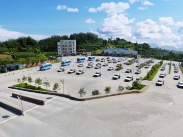 华东驾校