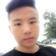 杜旭