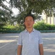 李旭东