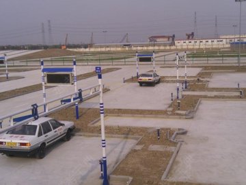 通郑公路鑫鑫驾校