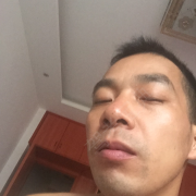 甘磊