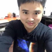 周亮