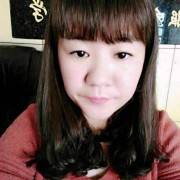 周女士