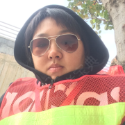 彭湘蓉