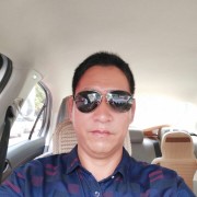 杨臻弘