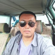 向东