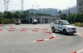 四通驾校
