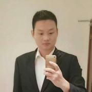 王小健